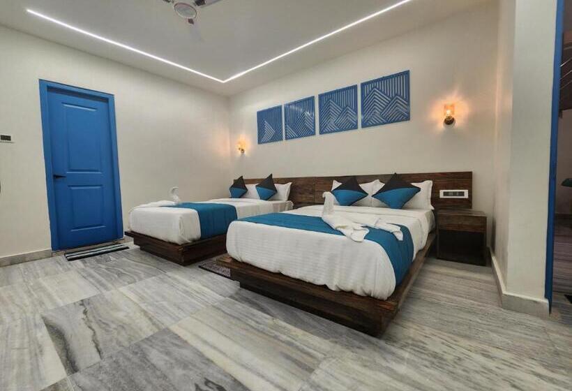 هتل Clovera Villa