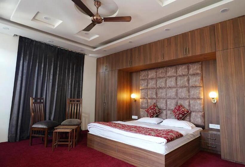 هتل Villa Homey Inn , Srinagar