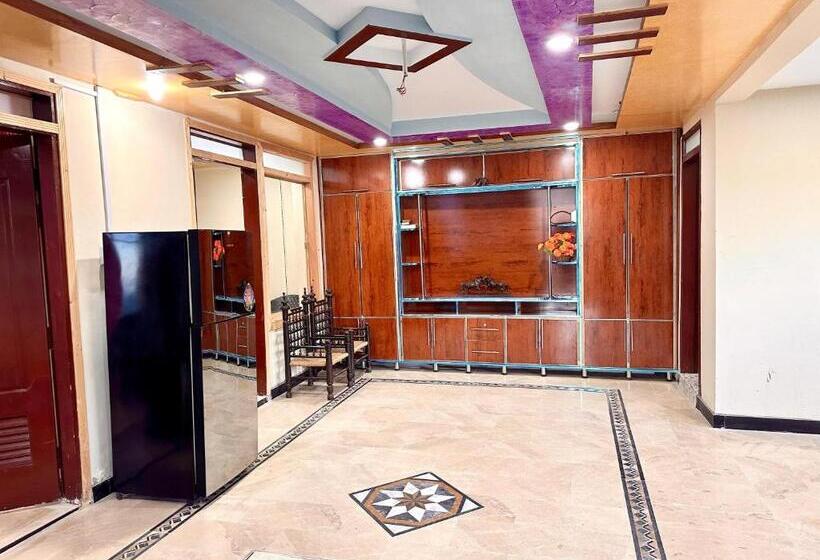 هتل Meer Vacations Inn