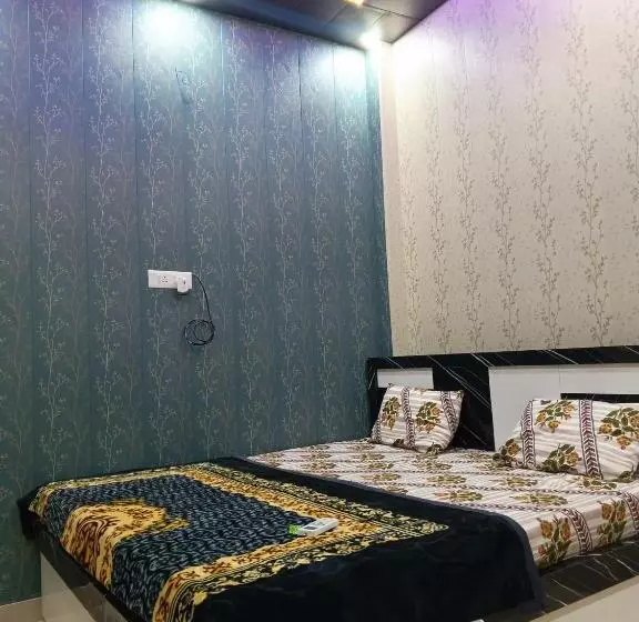 Hotelli Pari Residency 5 Mint Walking From Shri Ram Janmabhoomi Temple