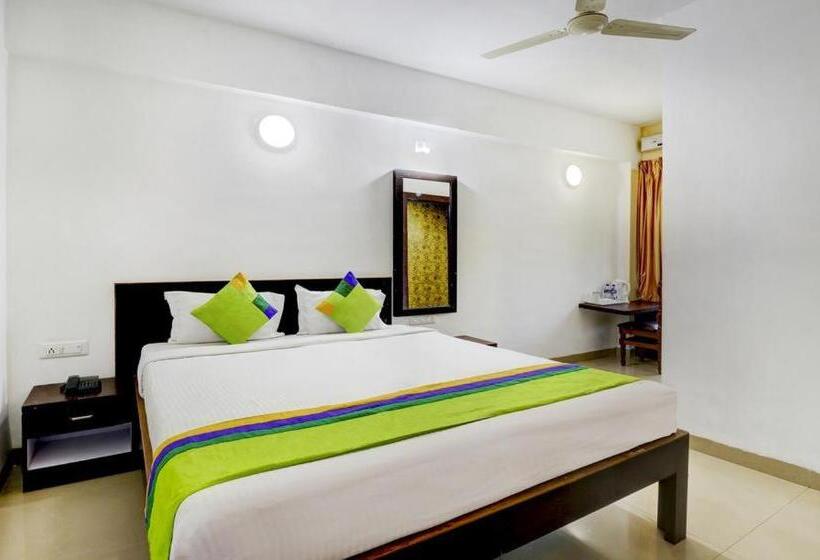 酒店 Pra,tham Inn & Resorts