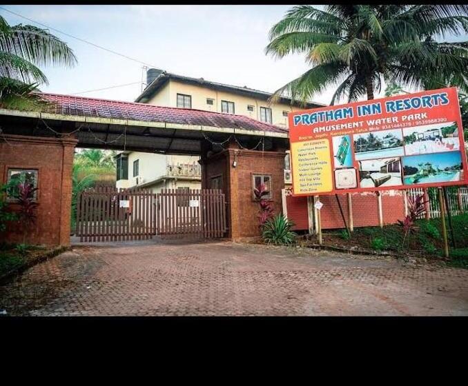 Hotel Pra,tham Inn & Resorts