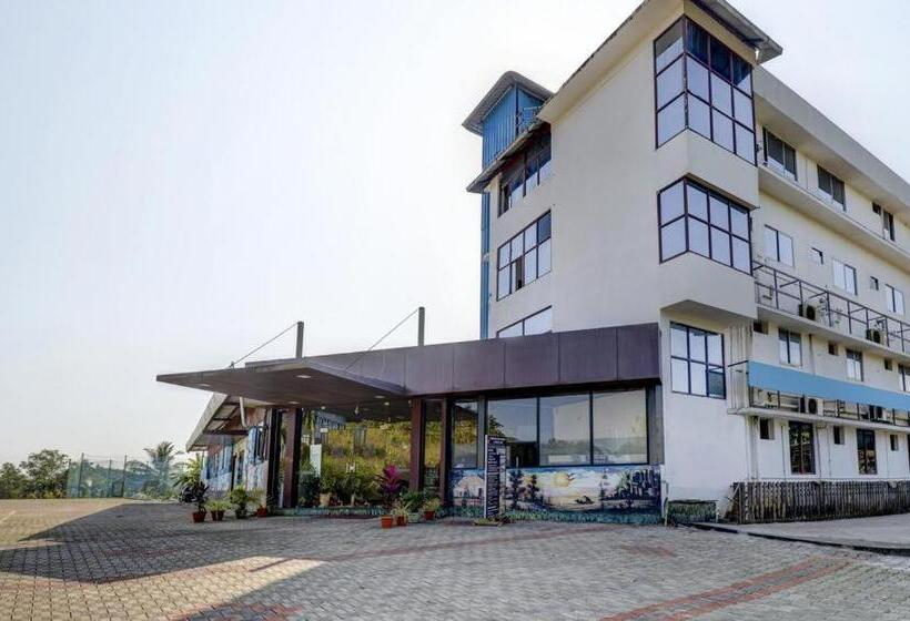 酒店 Pra,tham Inn & Resorts