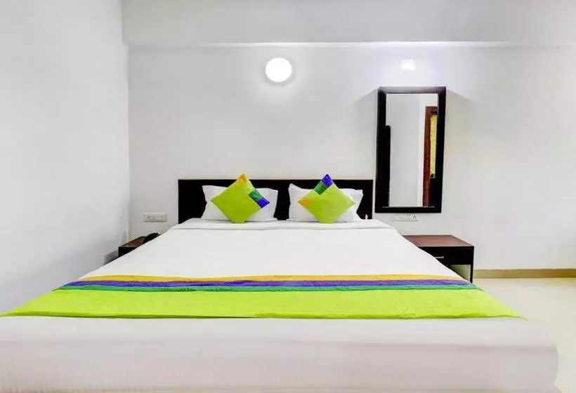 Hotelli Pra,tham Inn & Resorts