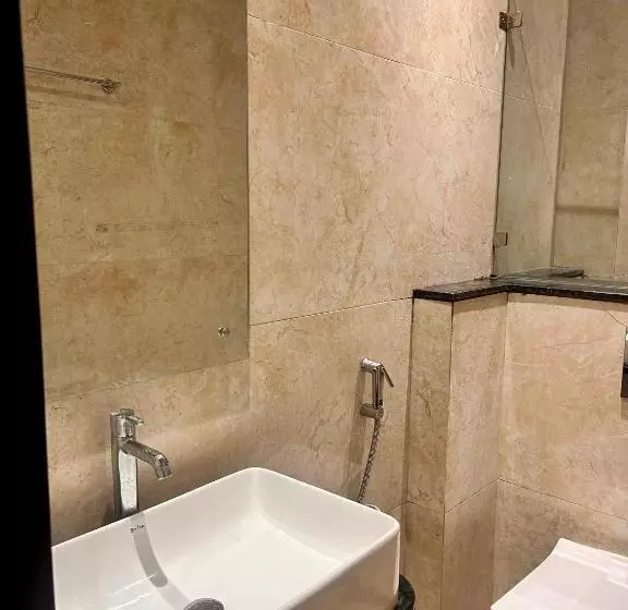 ホテル Sv Banquets And Luxury Rooms