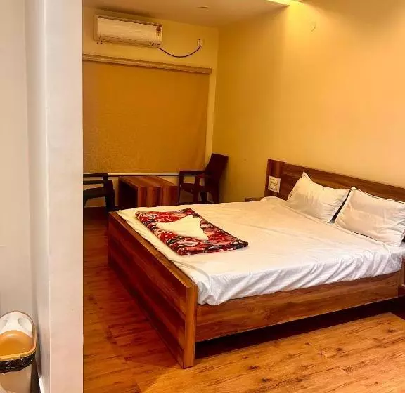 ホテル Sv Banquets And Luxury Rooms