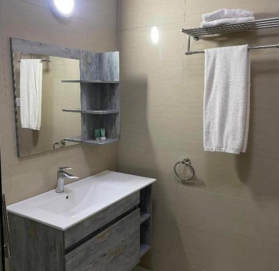 Manna Heights Hotel And Conference Center