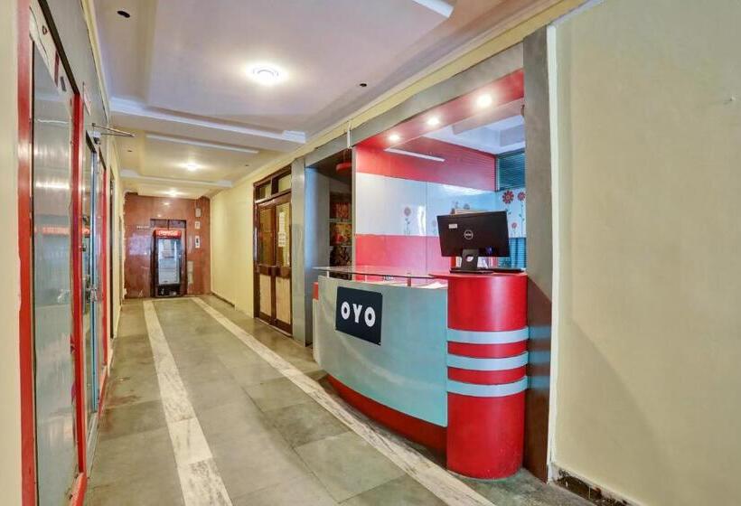Oyo Hotel Phool Plaza