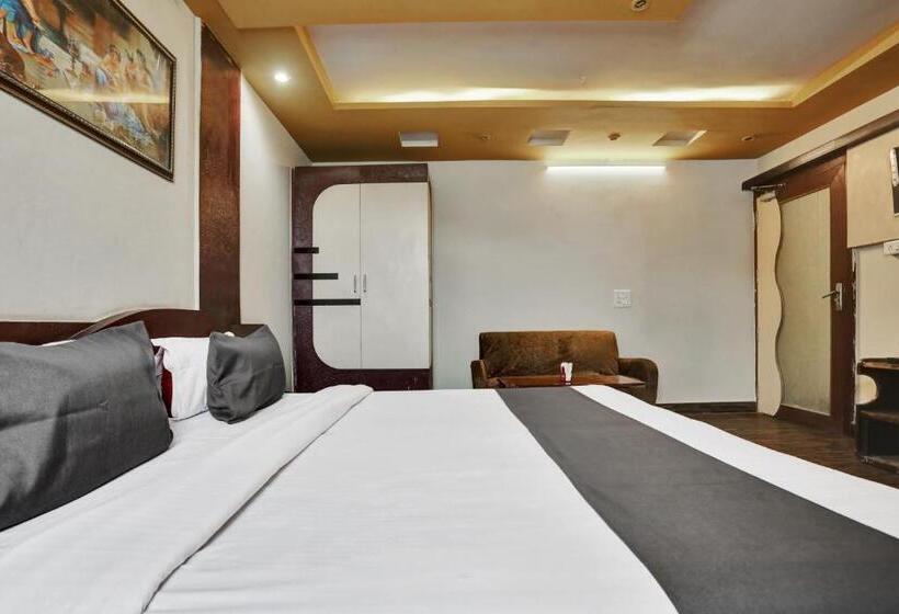 Oyo Hotel Phool Plaza