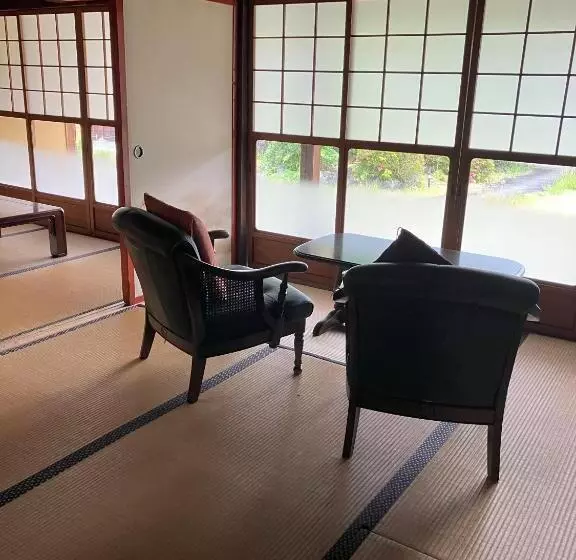 Majatalo 古民家の宿勝右衛門吉野