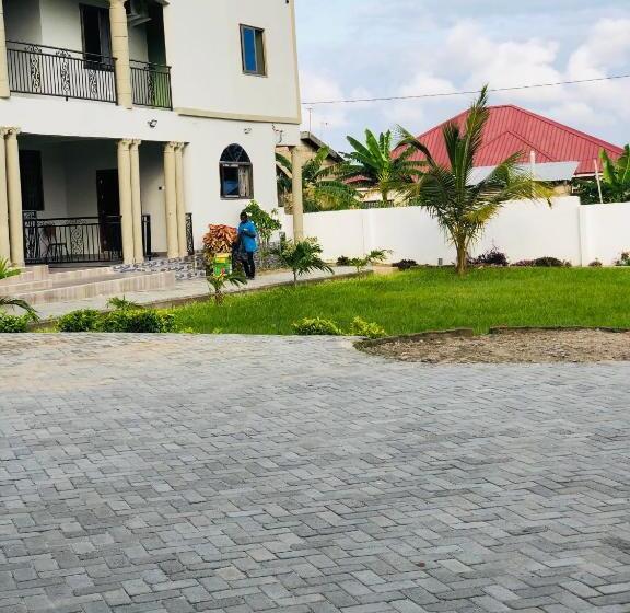 بنسيون 5g Star Heritage Guest House And Events Centre