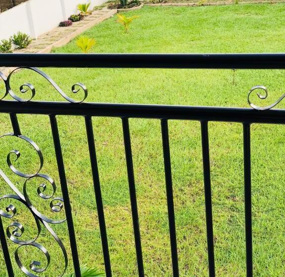 بنسيون 5g Star Heritage Guest House And Events Centre