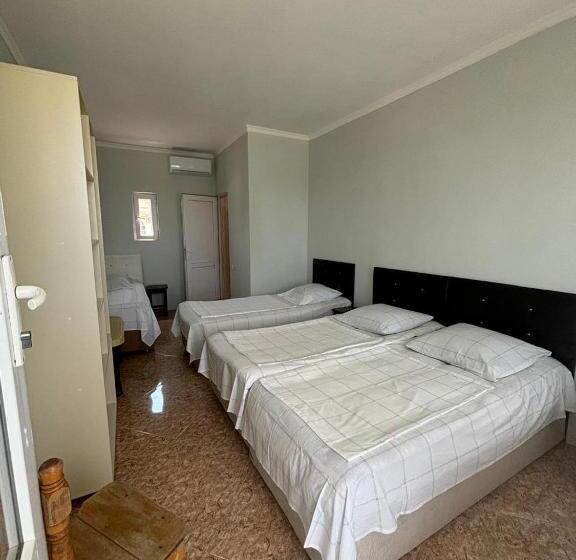 پانسیون Joni Mari