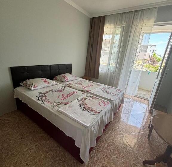 پانسیون Joni Mari