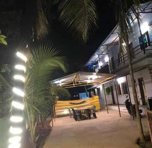 リゾートホテル Sai Smruti Holidays Home