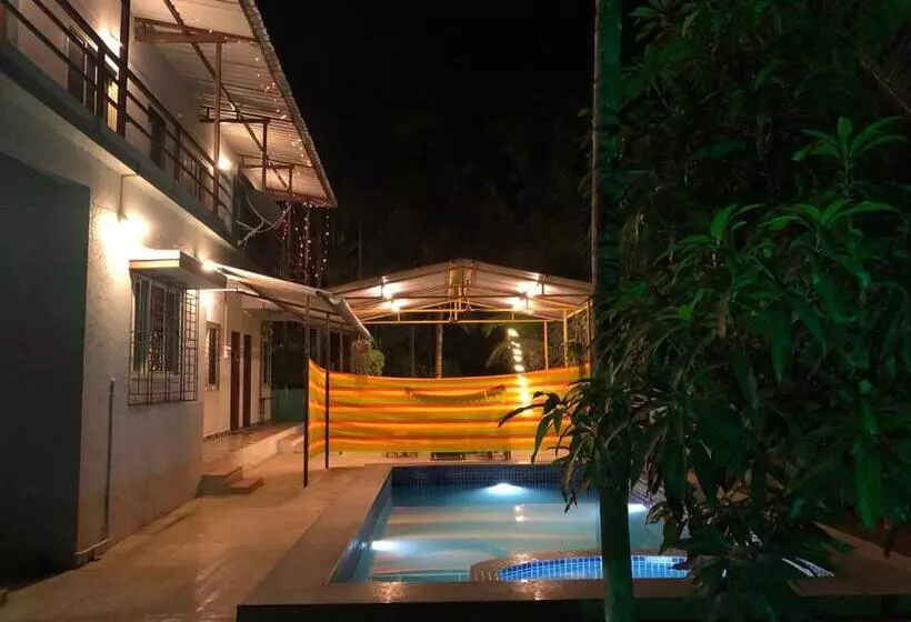 リゾートホテル Sai Smruti Holidays Home