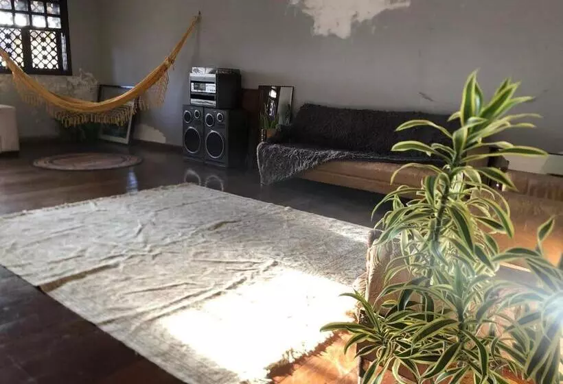 ユースホステル Casa Amarela