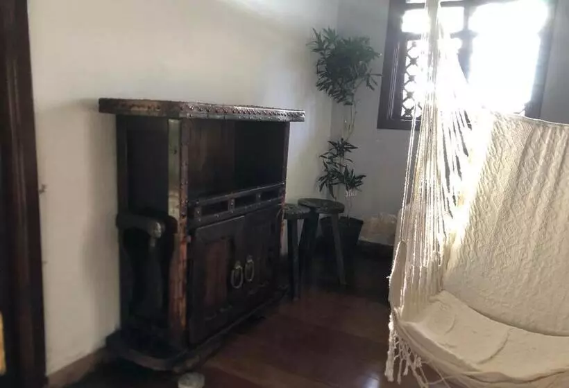 ユースホステル Casa Amarela