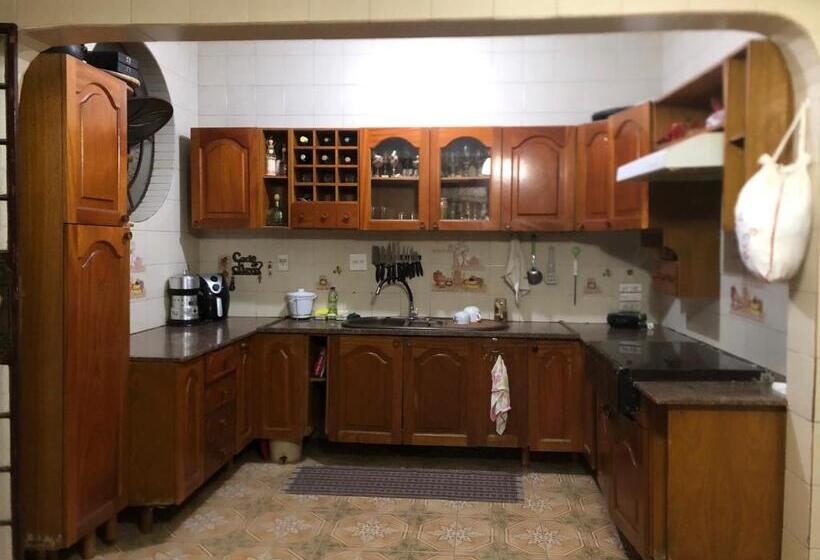 호스텔 Casa Amarela