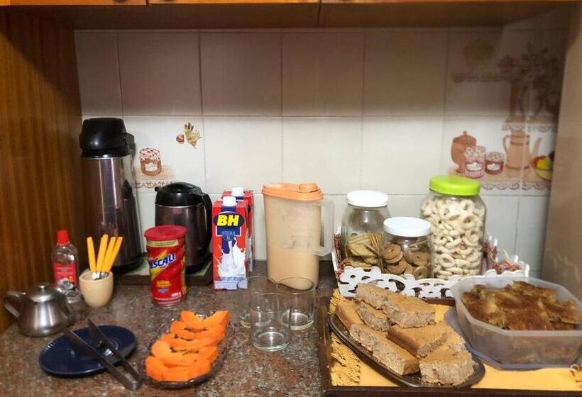 호스텔 Casa Amarela