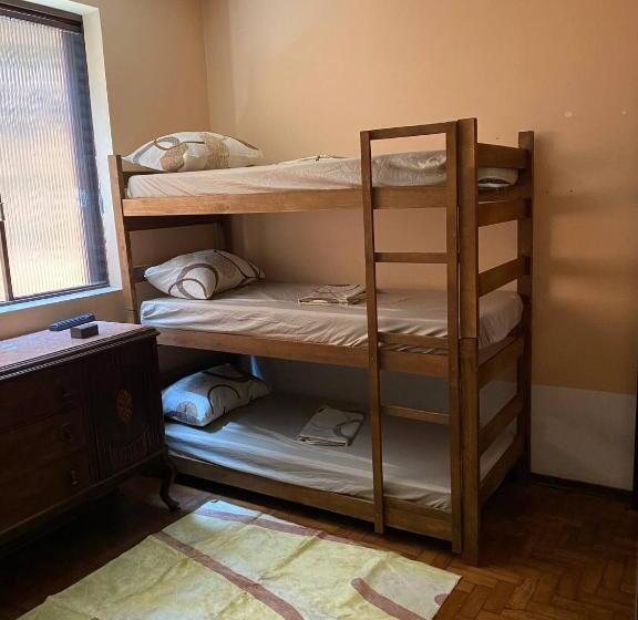 호스텔 Casa Amarela