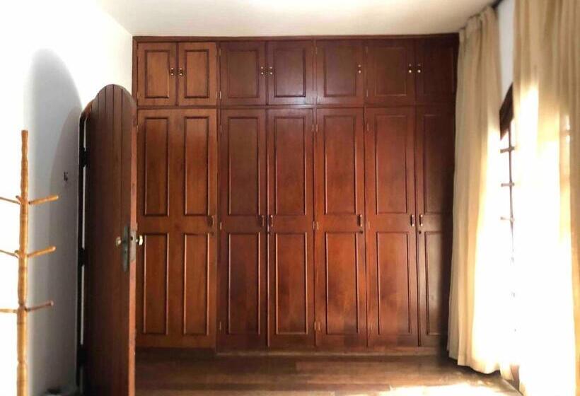 호스텔 Casa Amarela