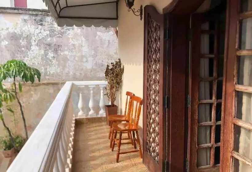 ユースホステル Casa Amarela
