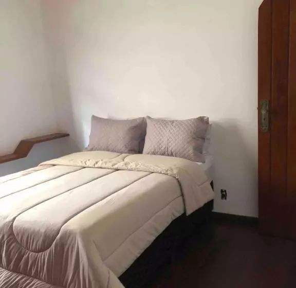 ユースホステル Casa Amarela