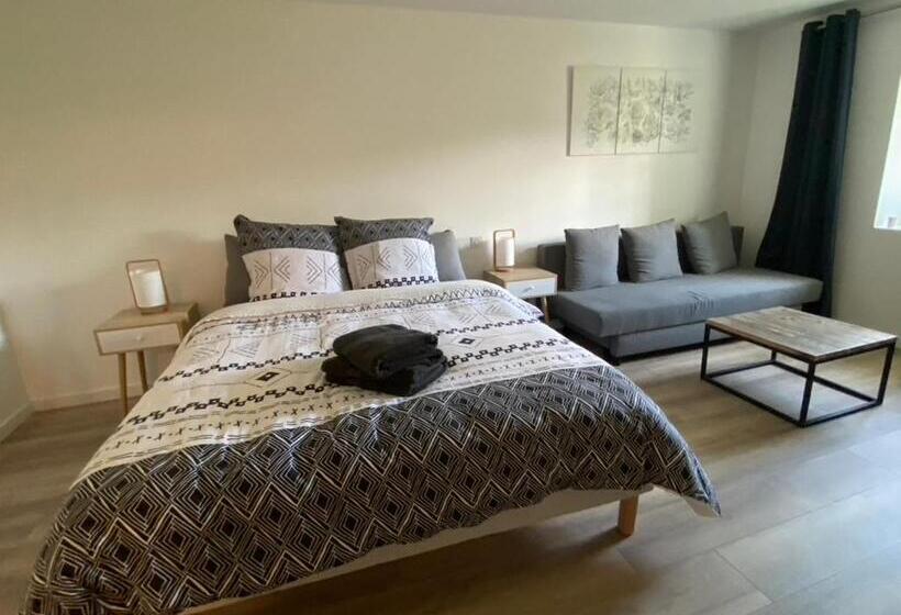 צימר Chez Odette Cypres De Provence