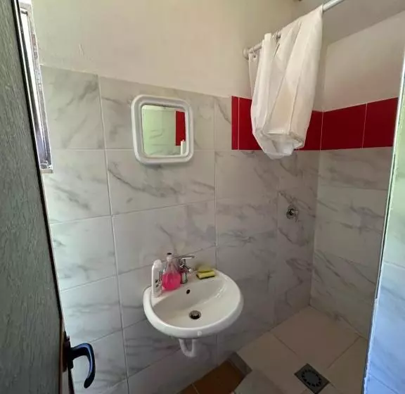 Aamiaismajoitus (B&B) Guest House Prek Bjeshka