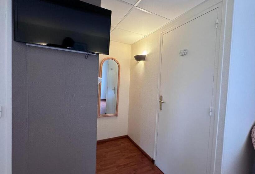 住宿加早餐  L Overlord