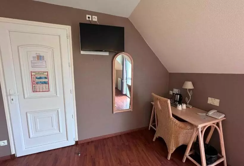 ベッドアンドブレックファースト L Overlord