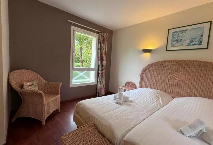 ベッドアンドブレックファースト L Overlord