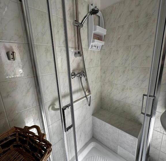 住宿加早餐 The Magic Stone