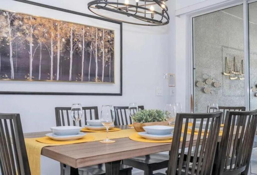 Condominium Villas Near Disney Orlando Florida