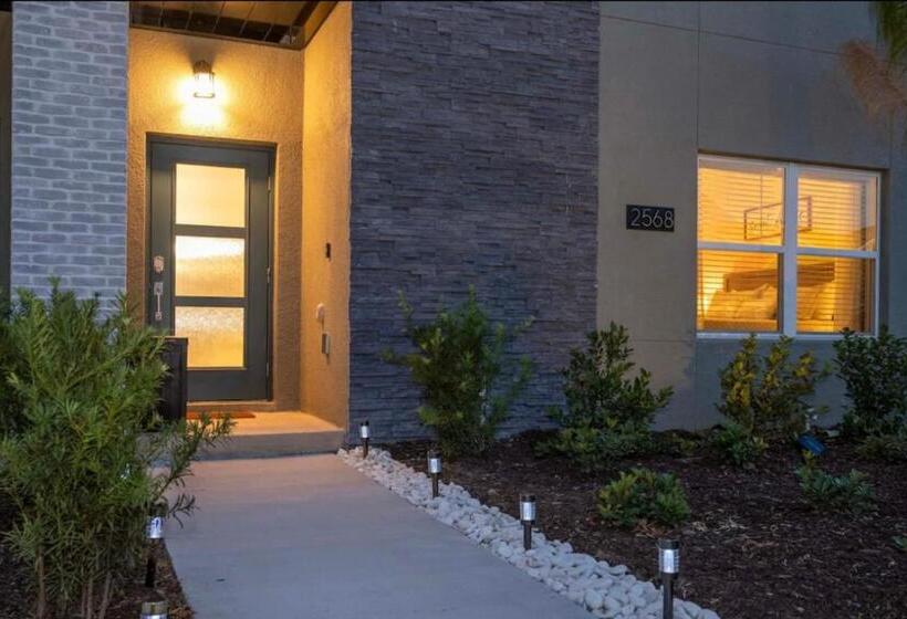 Condominium Villas Near Disney Orlando Florida