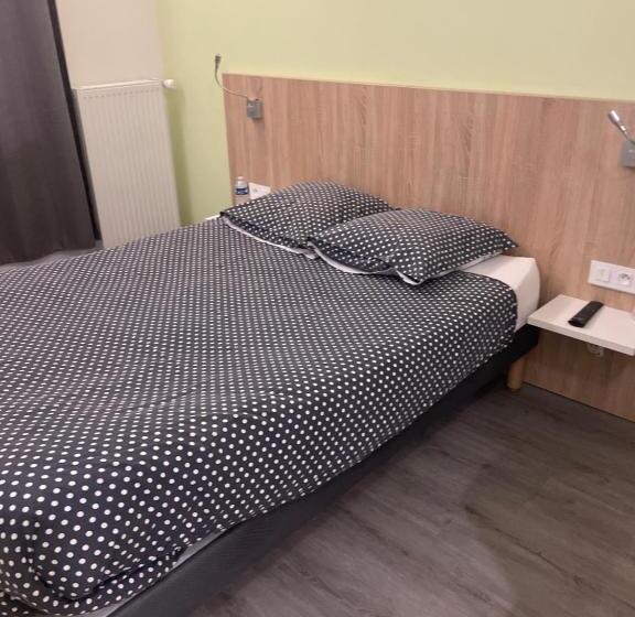 فندق Hôtel Le Grand Cerf