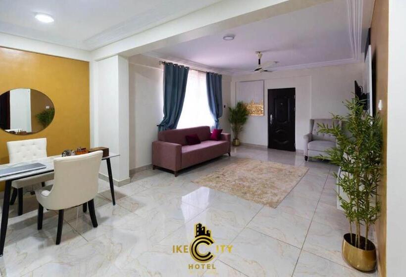 בית מלון כפרי Ike City