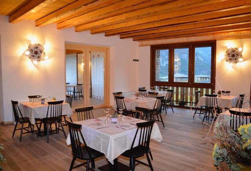 ホテル La Caigola