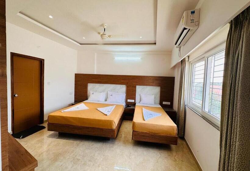 호텔 Sln Pride Boarding And Lodging