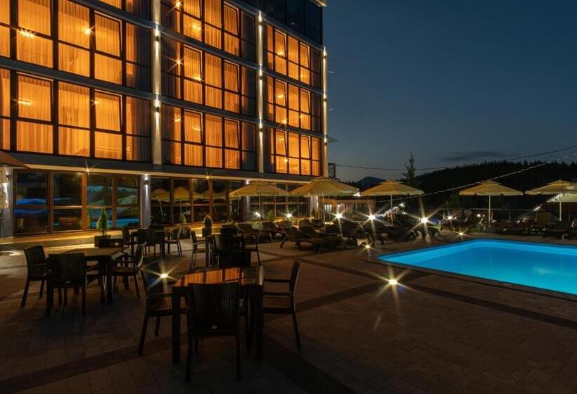 בית מלון כפרי Summit