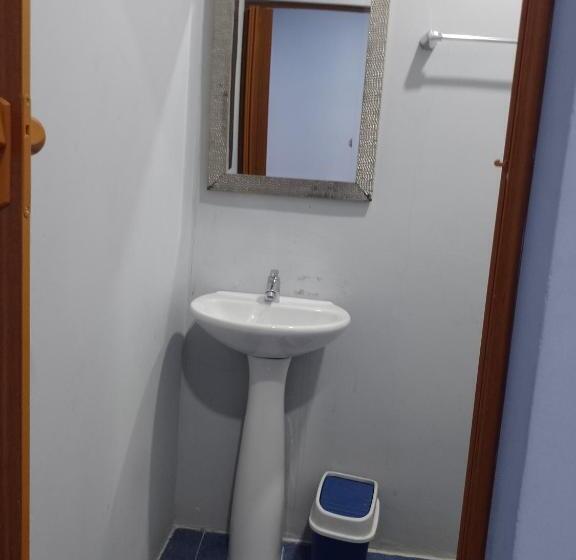 هتل Villa J Leticia