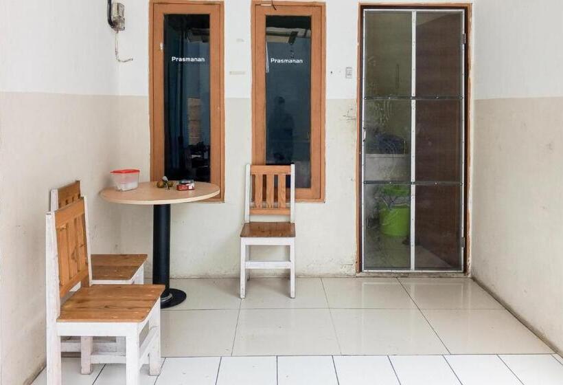 酒店 Wisma Radya Syariah Redpartner