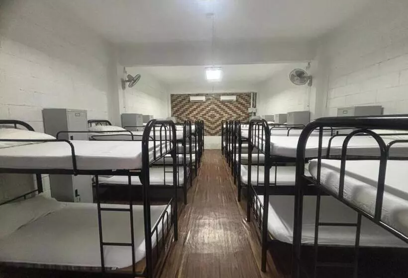 ホテル Yeob Village