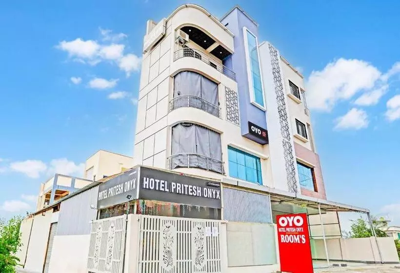 ホテル O Pritesh Onyx