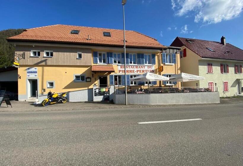 ペンション Restaurant Pierre Pertuis