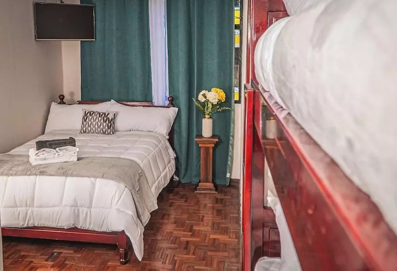 Majatalo Ukuku Hostel