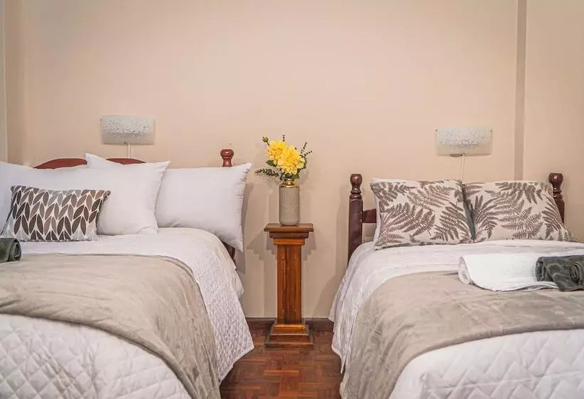 Majatalo Ukuku Hostel