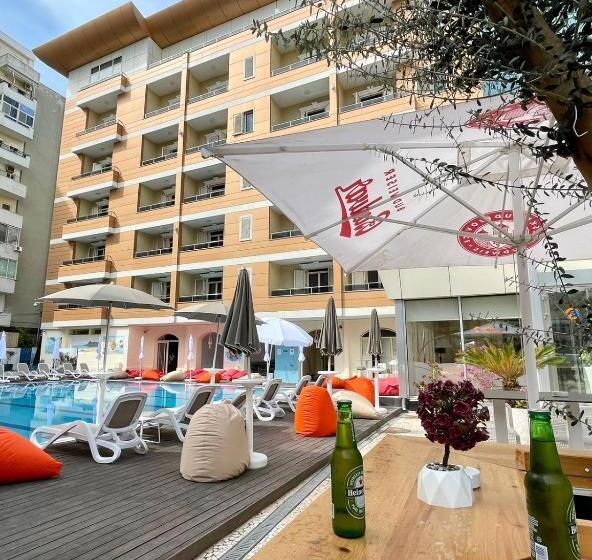 Amh Hotel Durres