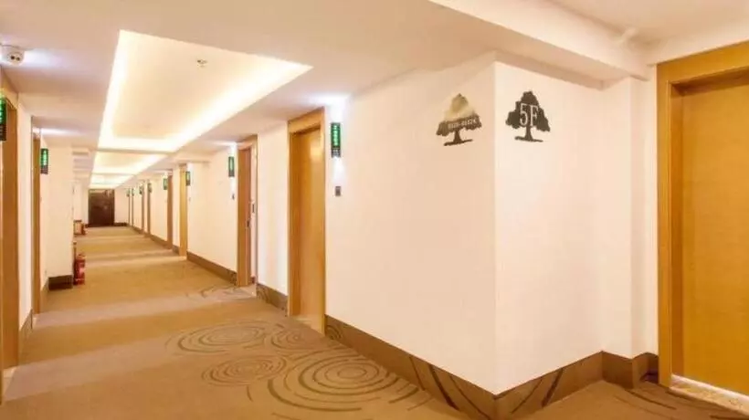 Hotelli Greentree Inn Jinzhong Pingyao City South Railway Station Express